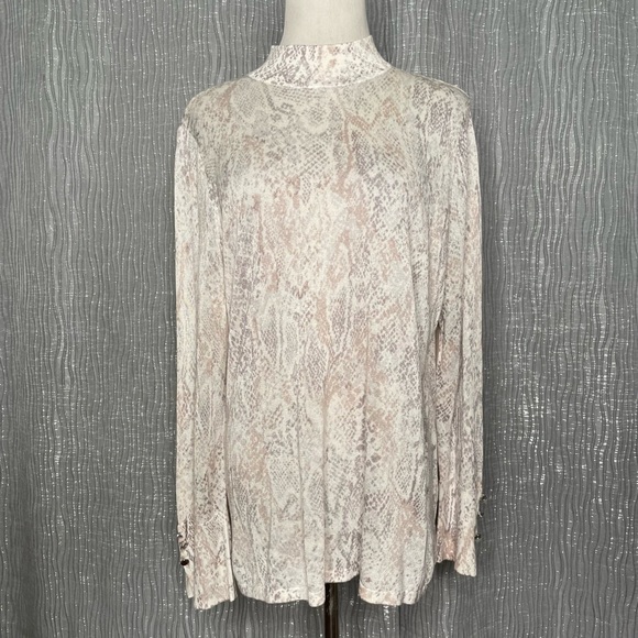 Chico’s python print zip back sweater - Picture 3 of 8